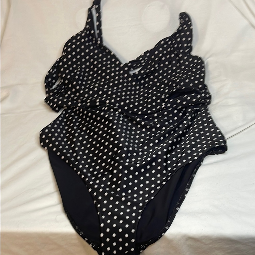 Black and White Polka Dot Swimsuit